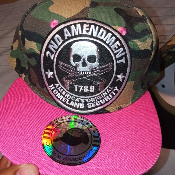2nd amendment snapbacks his& hers - Picture 2 of 5